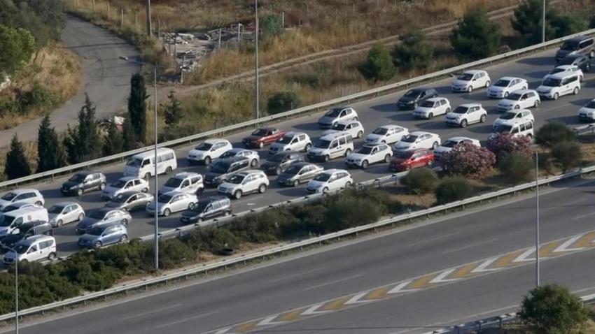 Noterlerle sigortacılar arasında ücret kavgası: Kesilen her trafik sigortasından noterlere 2 lira ödeyecek