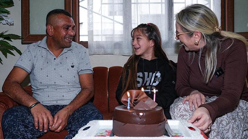 Türkiye'nin konuştuğu babaya çok istediği sigortalı iş ayarlandı