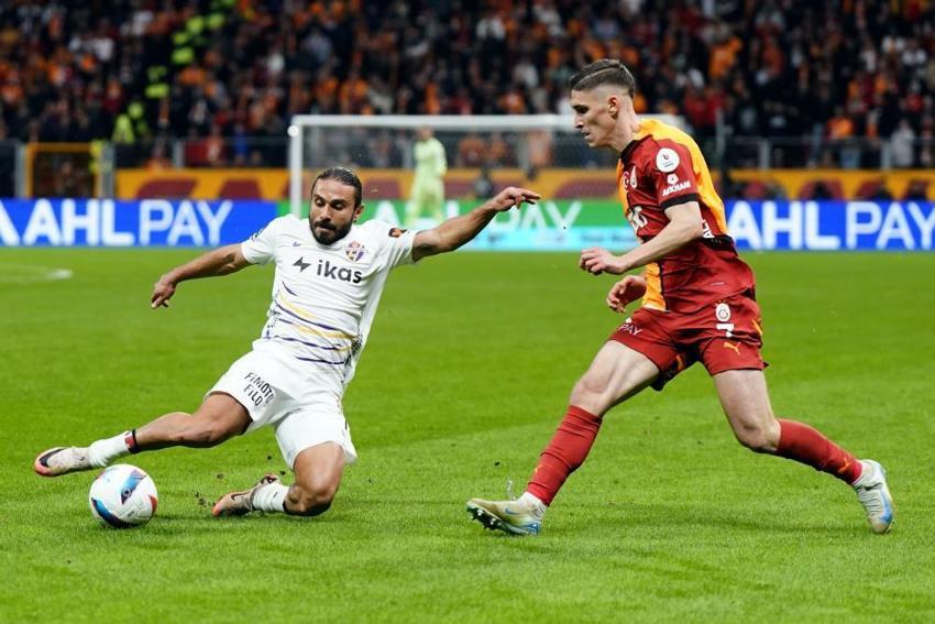 Galatasaray'da 1-1 sonrası deprem! Kaan Ayhan, Jakobs, Abdülkerim Bardakcı Okan Buruk'u fena yaktı