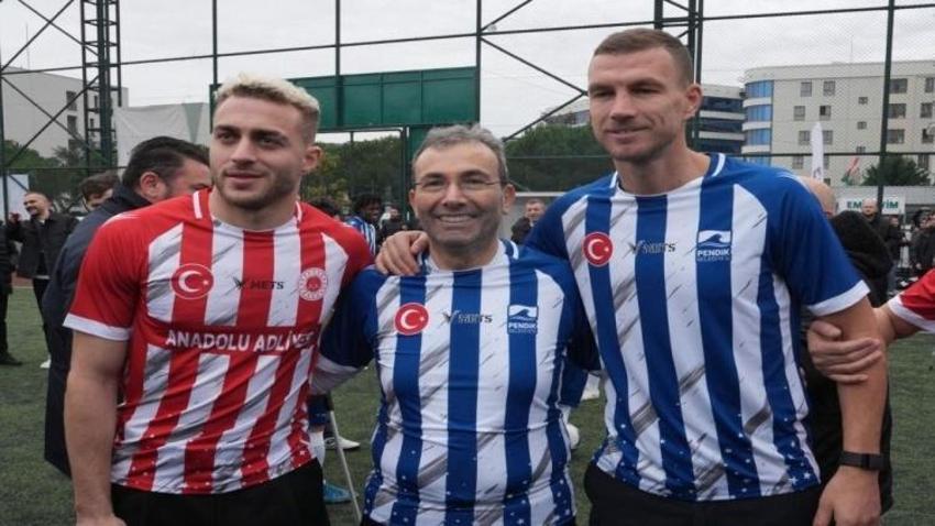 Barış Alper Yılmaz ile Edin Dzeko aynı karede! Dünya Engelliler Günü için sahaya çıktılar