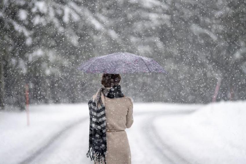 İstanbul'a kar geliyor! Prof. Dr. Orhan Şen tarih vererek açıkladı: Meteoroloji'den buzlanma ve don olayları uyarısı