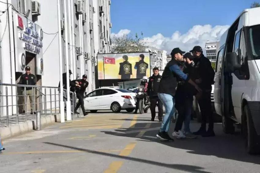 İzmir'de gittikleri silahlı çatışmada yaralanan polis memurundan acı haber! 16 gün sonra şehit oldu