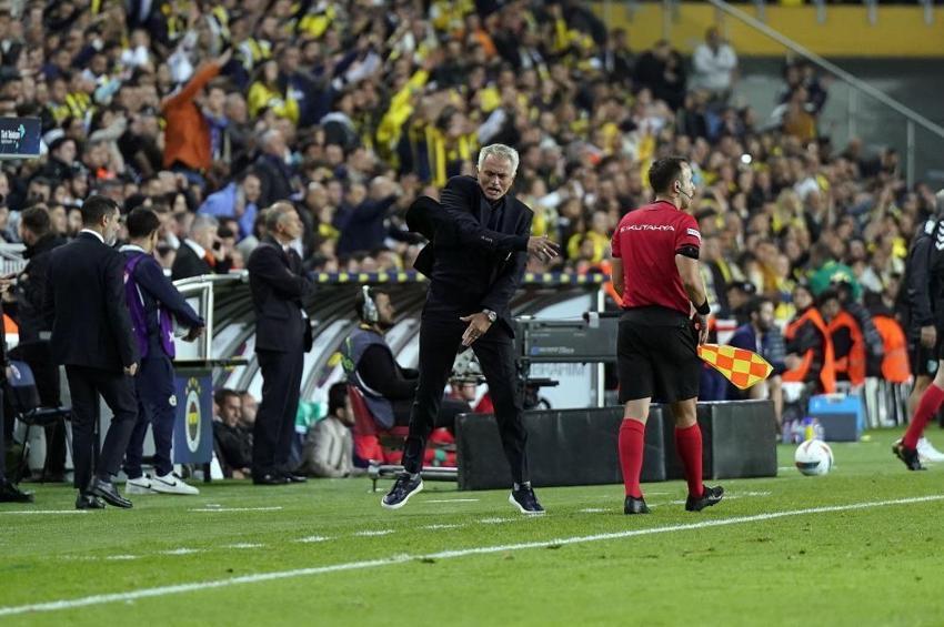 Mourinho kendini tutamadı: Dursun Özbek için utandım, Fatih Terim beni evine davet etti