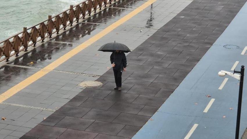 Lapa lapa kar yağışı, gök gürültülü sağanak yağmur ve kuvvetli rüzgar geliyor! Meteoroloji yaşanabilecek olumsuzluklara karşı illeri uyardı