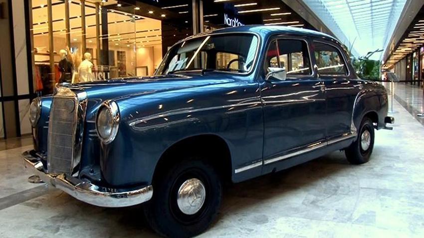 Bursa'da klasik otomobil koleksiyonerinin araçlarına değer biçilemiyor