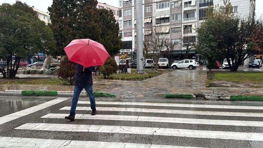 Meteoroloji son hava tahmin raporunu yayınladı birçok ili uyardı: Pazar günü etkili olacak, dikkatli ve tedbirli olun...