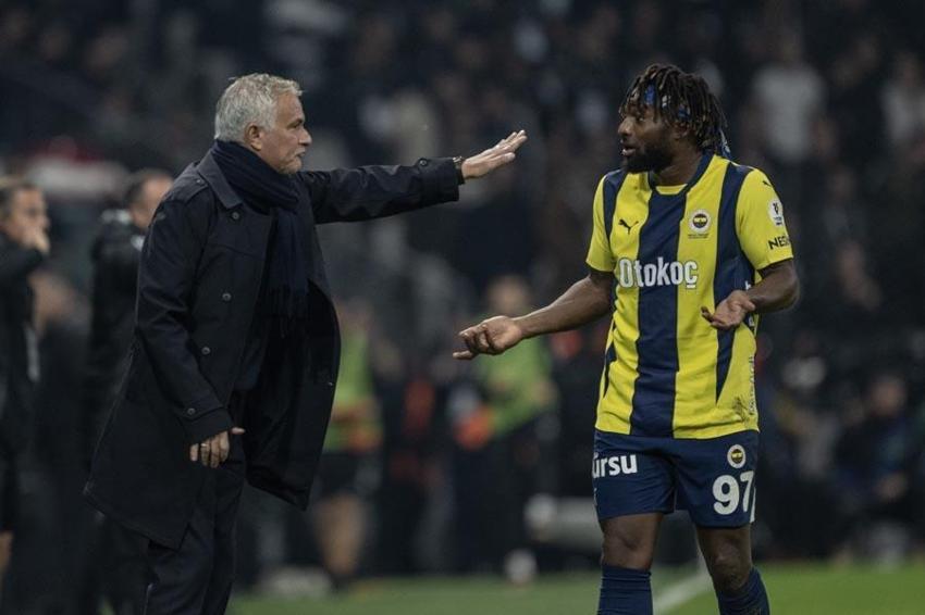 Beşiktaş Fenerbahçe maçı! Rashica'dan Mourinho'ya olay hareket: Ayağına kadar geldi reddetti