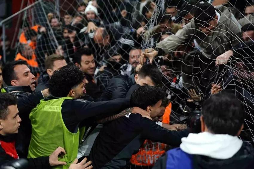 Derbi sonrası çarpıcı eleştiri: Kendini Roma'da sanıyor!