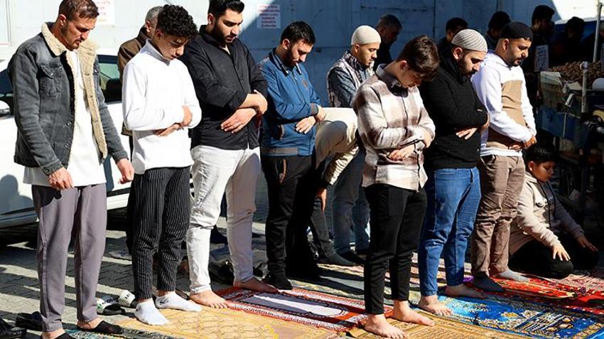 615 yıldır Adana'nın geçmişine ışık tutuyor! 'Turistler ilk önce buraya getiriliyor'
