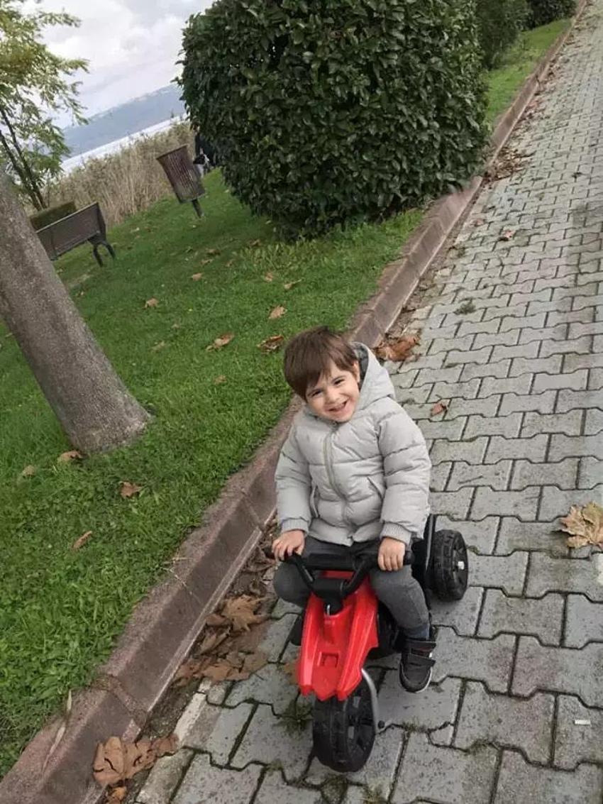 7 yaşındaki Asaf’ın tedavisi için valilik onaylı kampanya