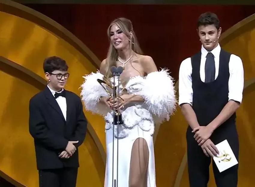 Pantene Altın Kelebek ödülleri sahiplerini buldu! Duygu dolu anlar yaşandı