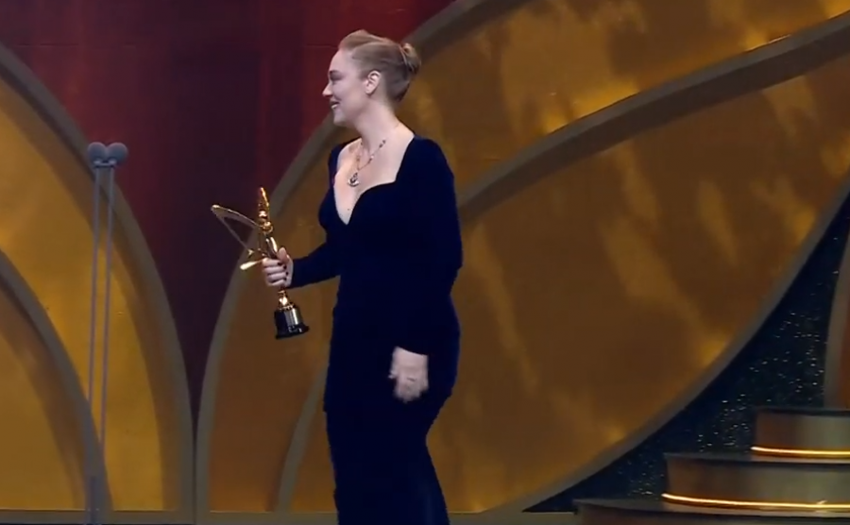 Demet Evgar En İyi Kadın Oyuncu Ödülü'nü aldı! Konuşması gündemde