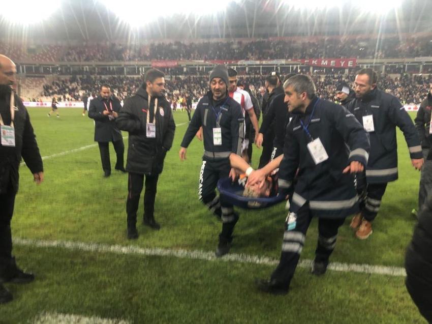 Rey Manaj'ın Barış Alper Yılmaz'a hareketi olay oldu: Bir şuursuzluk, böyle iğrençlik görmedim