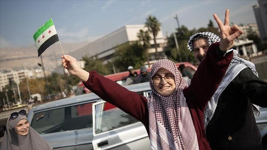 Suriye'de 61 sonra bir ilk! Esad Rusya'ya kaçtı, yeraltı hapishanesi ortaya çıktı, kimseye ulaşılamıyor