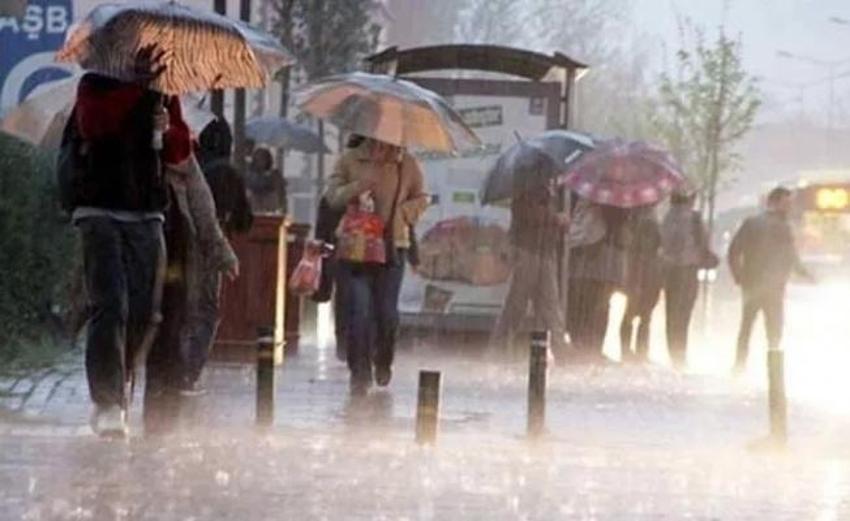 Meteoroloji'nin son açıklamasına göre İstanbul'a kış geri geliyor! Yağmur yağışları yerini kar yağışlarına bırakıyor