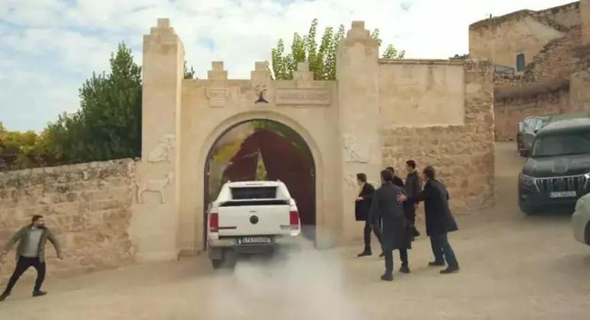 Uzak Şehir beşinci bölümde olan oldu! Her şeyi yıktı geçti