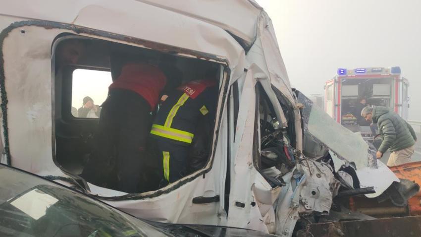 Van'da onlarca araç birbirine girdi! Resmen facia, ölü ve yaralılar var