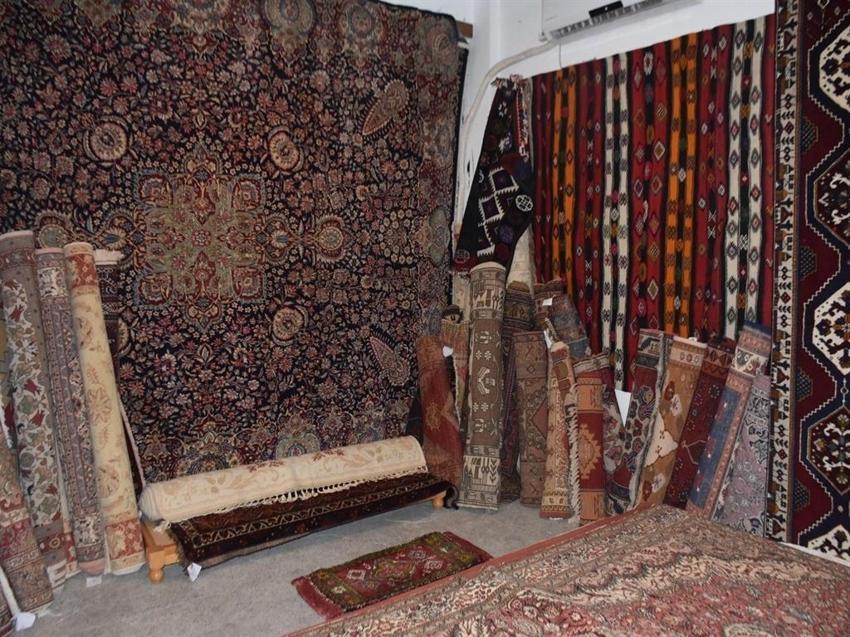 Böyle olur kadın dayanışması! Bergama'da kooperatif kurup tarihi halıları gün yüzüne çıkardılar
