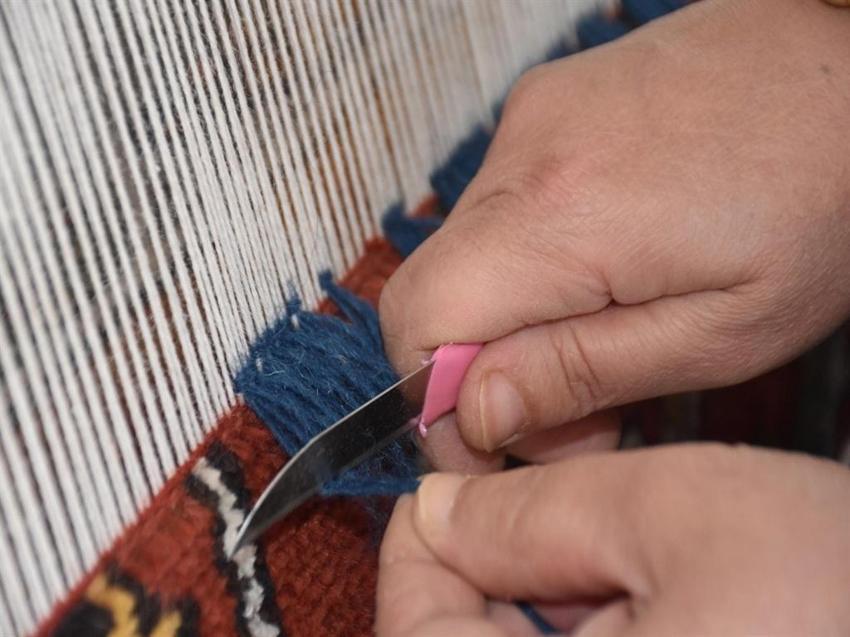 Böyle olur kadın dayanışması! Bergama'da kooperatif kurup tarihi halıları gün yüzüne çıkardılar