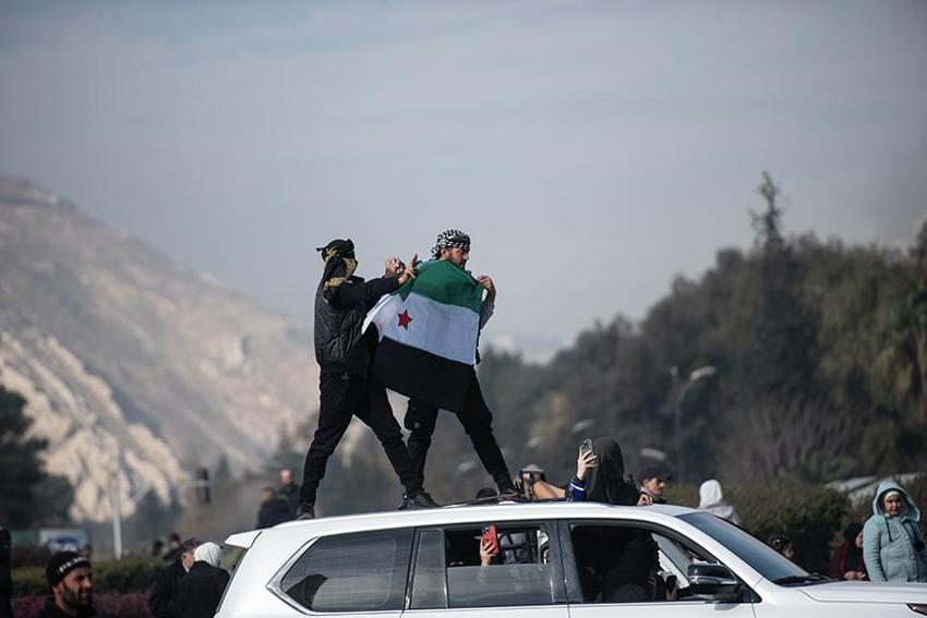 Esad'ın milyon dolarlık otomobil koleksiyonu ortaya çıktı! İsrail, Suriye planını devreye soktu
