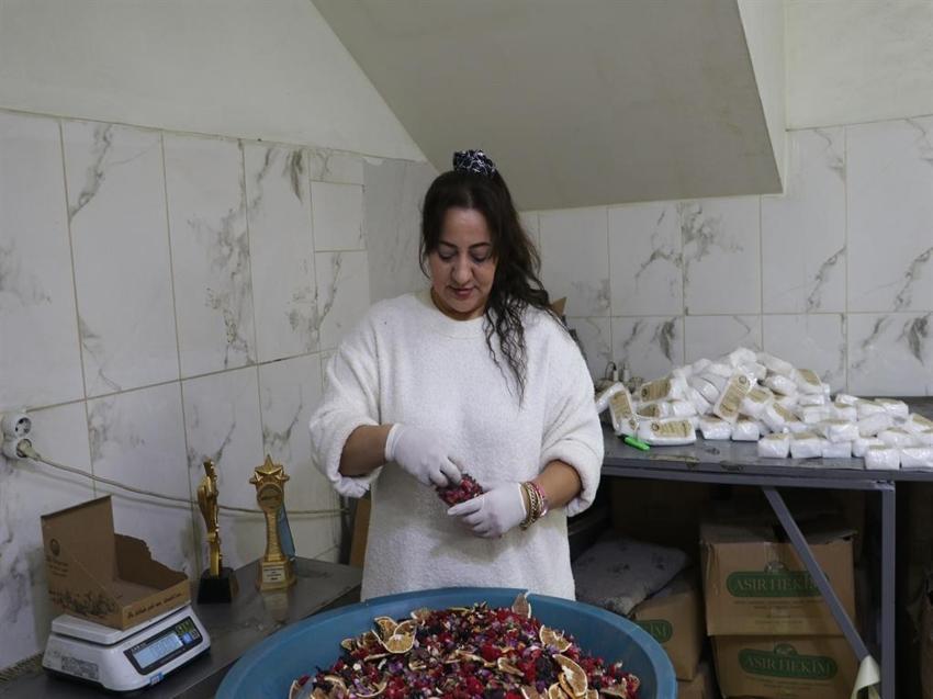 Hibe desteğiyle başladı, şimdi 3 ülkeye ihracat yapıyor! Ödüllü kadın girişimci ilham veriyor