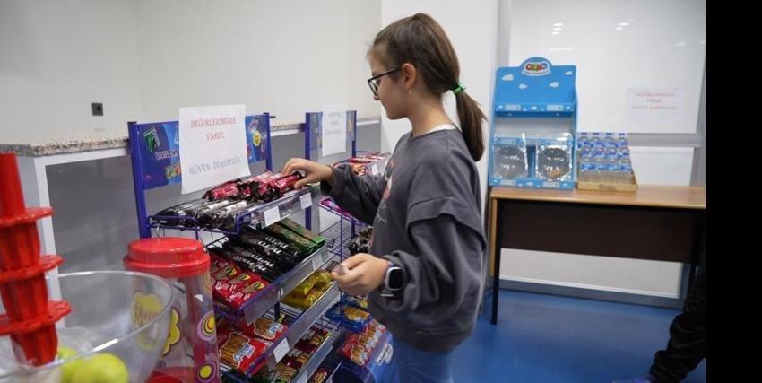 Bu okulda kantin var, işletmeci yok! Gümüşhaneli çocuklar dürüstlük sınavını geçti
