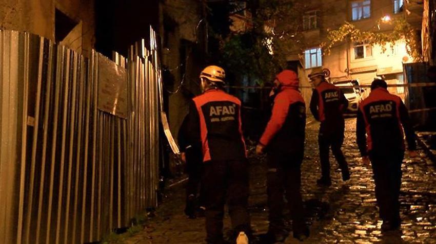 Fatih'te çökmenin yaşandığı metruk binanın Athena Gökhan'a ait olduğu ortaya çıktı