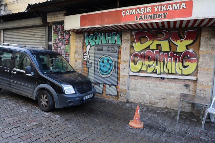 Türkiye'de yaşayan Suriyeliler dönüş hazırlığında! Eşyalarını ve dükkanlarına ilan verdiler