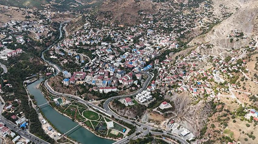 Uzmanların art arda deprem uyarısı yaptığı Tunceli'de afet hazırlık çalışmaları: 7 ilçeye 12 konteyner kent kuruluyor