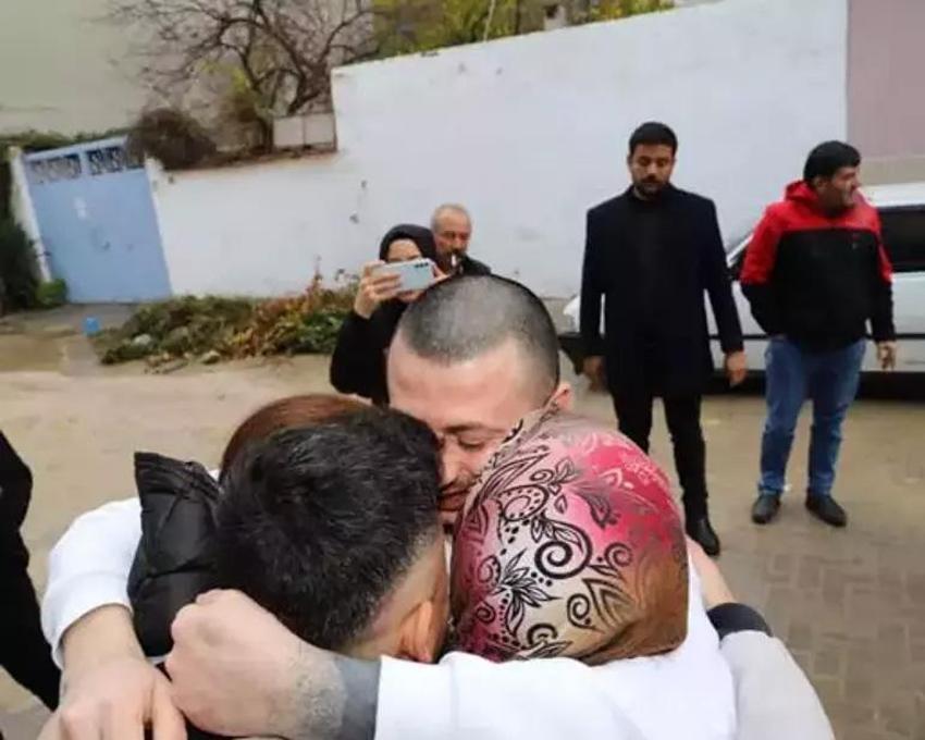 Şam zindanında 14 ay kalan Engin Arslan yaşadığı işkenceyi anlattı: Türk lirası uzattığı için yakalanmış!