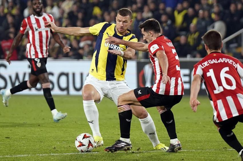 Fenerbahçe, Athletic Bilbao'ya yenildi! Kadıköy'de istifa sesleri