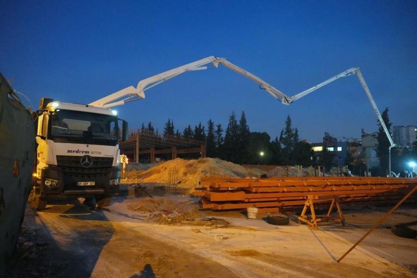 Çukurova kapalı semt pazarında sona gelindi
