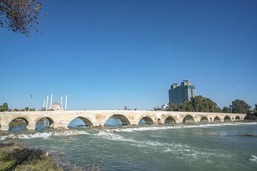 Adana’nın gizli cennetleri: Mutlaka görülmesi gereken 12 lokasyon her mevsim güzelliğiyle ziyaretçilerini büyülüyor