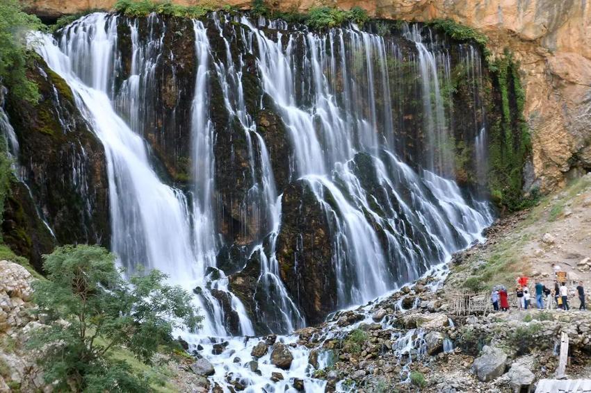 Adana’nın gizli cennetleri: Mutlaka görülmesi gereken 12 lokasyon her mevsim güzelliğiyle ziyaretçilerini büyülüyor