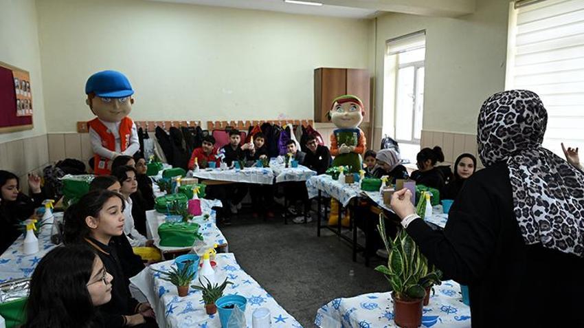 Konya'da harekete geçildi! Yüzlerce öğrenci artık uygulamalı olarak öğreniyor