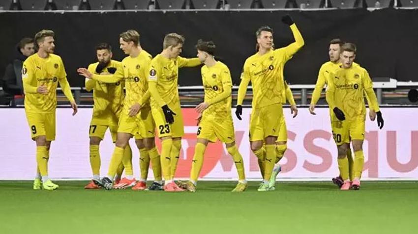 Beşiktaş 2-1 yenilince patladı: Al birini vur ötekine, yol geçen hanı