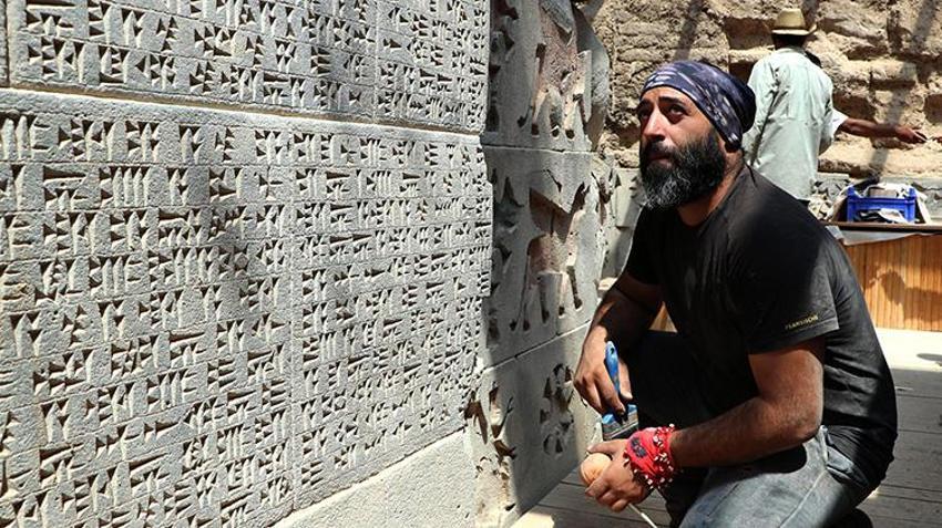 3 bin yıllık ölü dilin sırları yeniden keşfediliyor! Urartuca eski başkent Van'da yeniden canlanıyor