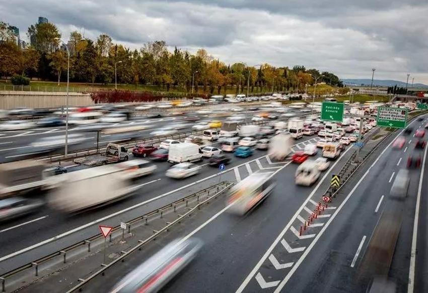 Araç sahibi olan herkesi ilgilendiriyor... Trafik sigortasına yüzde 10 artış! Teminatlar da yükseldi