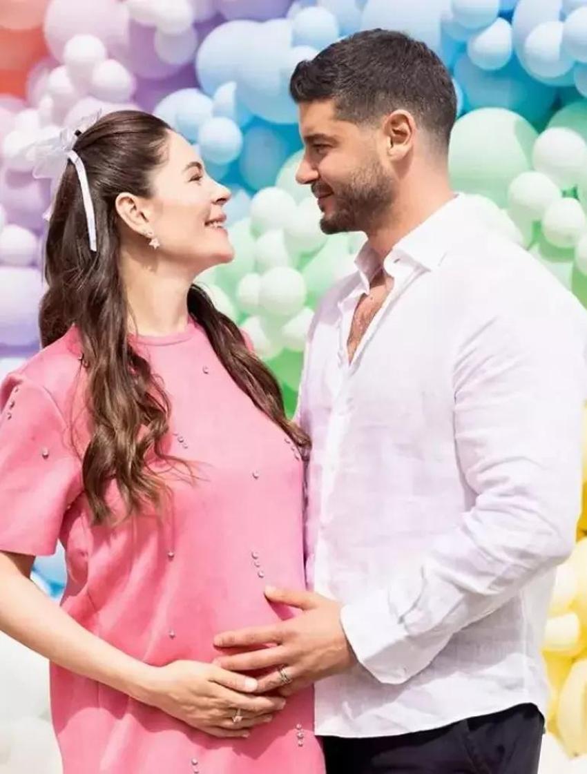 Berk Oktay 20 kilo almıştı! Eşi Yıldız Çağrı Atiksoy'dan yorum