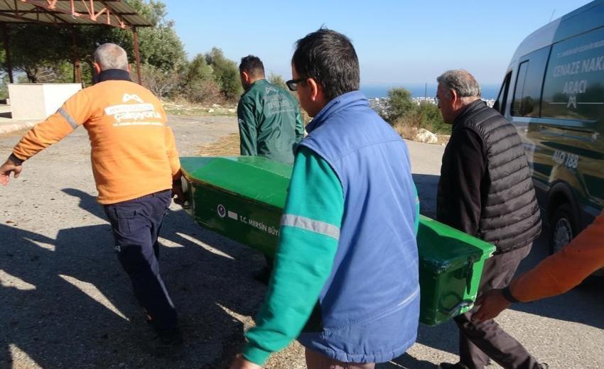 Çilli Bom'un bestekarı hayatını kaybetti! Cenazesi kimsesizler mezarlığına defnedildi