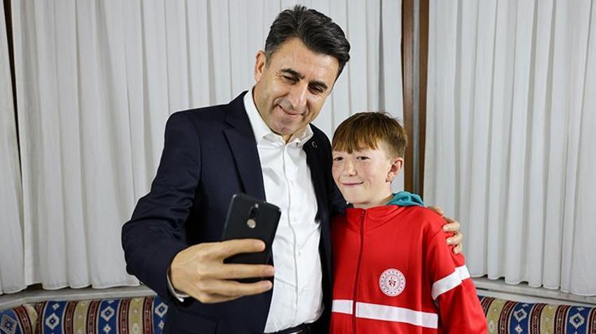 Bilecik Valisi, Sevgi Evleri'nde kalan çocuklarla bir araya geldi