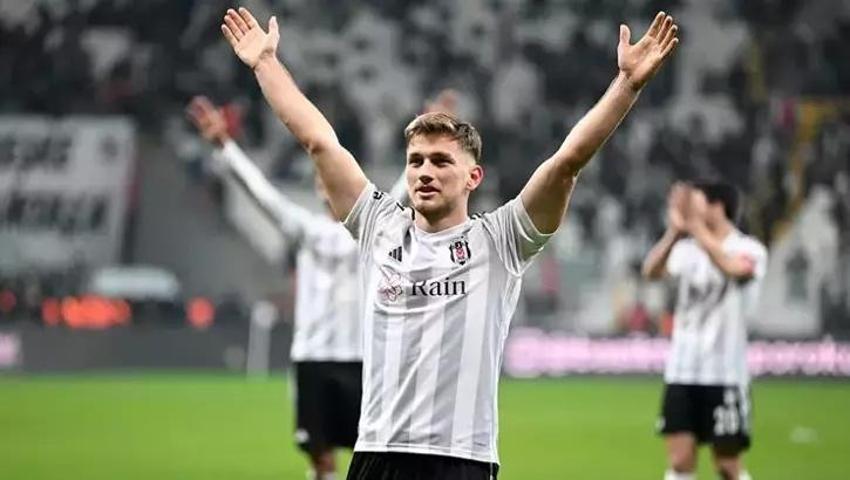 Beşiktaş'ta yıldızlarla yollar ayrılıyor!