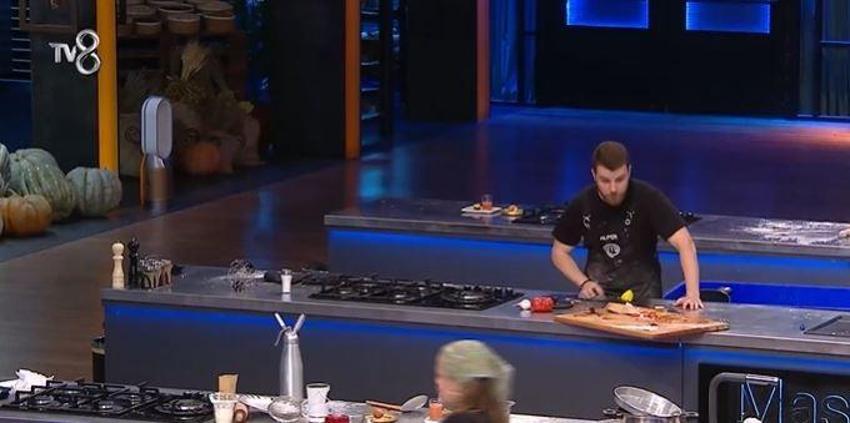 MasterChef'e veda eden isim belli oldu! Talihsizlik yaşadı, gözyaşlarına boğuldu