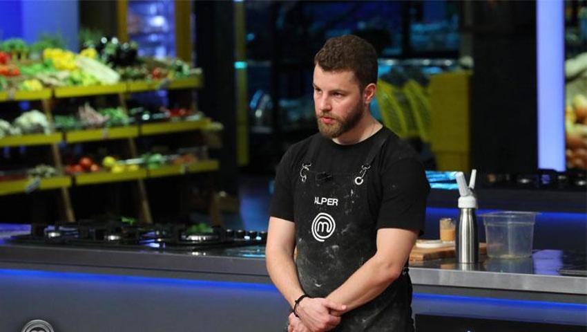 MasterChef'e veda eden isim belli oldu! Talihsizlik yaşadı, gözyaşlarına boğuldu
