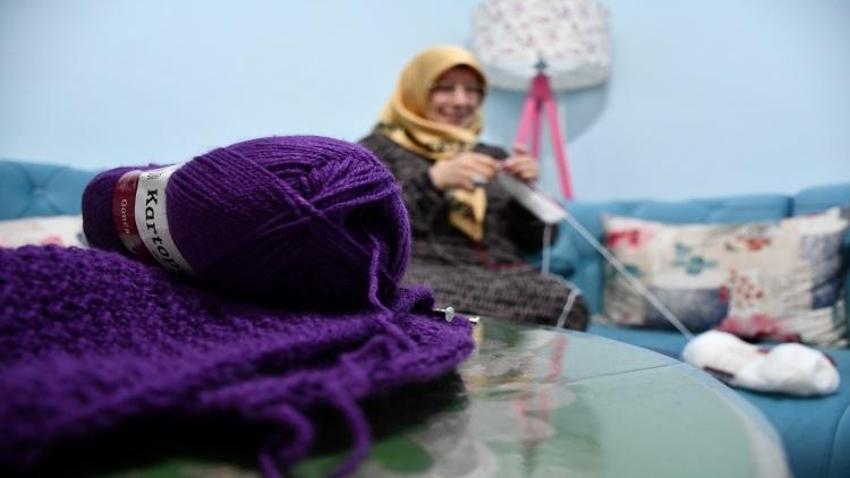 7 yıldır çocuklar için yapıyor! Güneydoğulu çocukların Güler annesi oldu