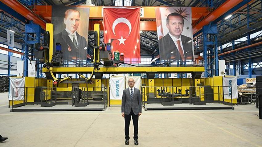 Bakan Uraloğlu açıkladı: Yerli ve milli lokomotif için üç yeni fabrika kurulacak