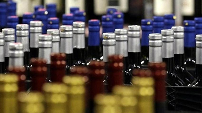 Bu işin şakası yok! Türkiye'yi sahte alkol endişesi sardı: Çıplak gözle anlaşılıyor!