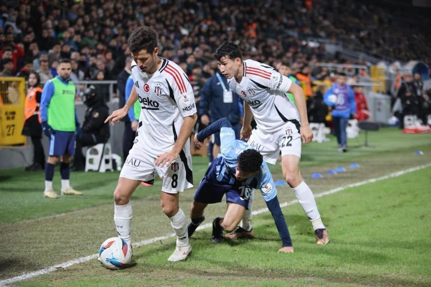 Beşiktaş 2-1 yenilince kendini tutamadı: Vebalini nasıl ödeyeceksin, izlemek artık işkence