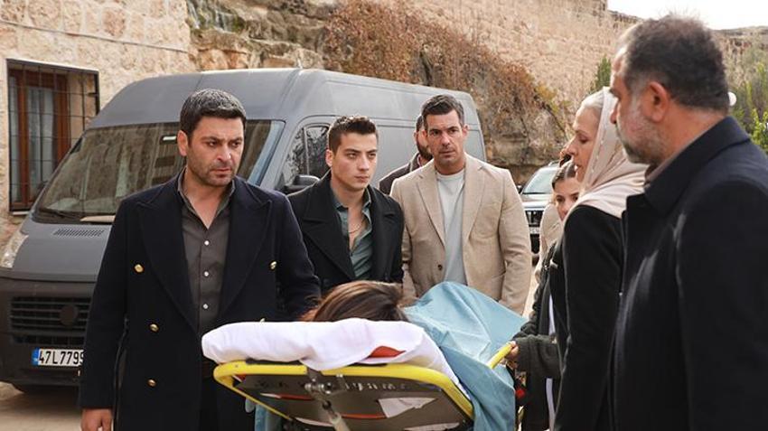 Reyting rekorları kıran Uzak Şehir'de düğün var! Alya ve Cihan nikah masasında