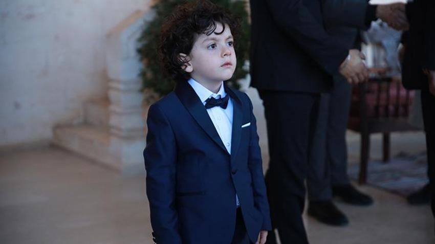 Reyting rekorları kıran Uzak Şehir'de düğün var! Alya ve Cihan nikah masasında